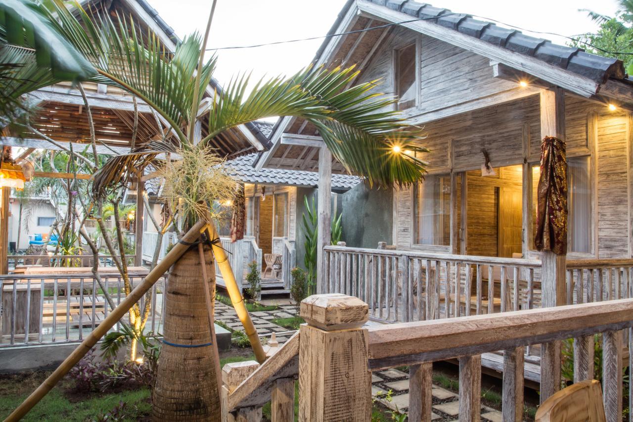 The Syron Huts Lembongan Hotel Exterior photo