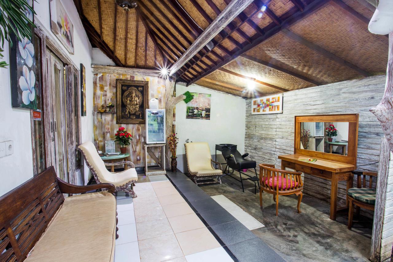 The Syron Huts Lembongan Hotel Exterior photo